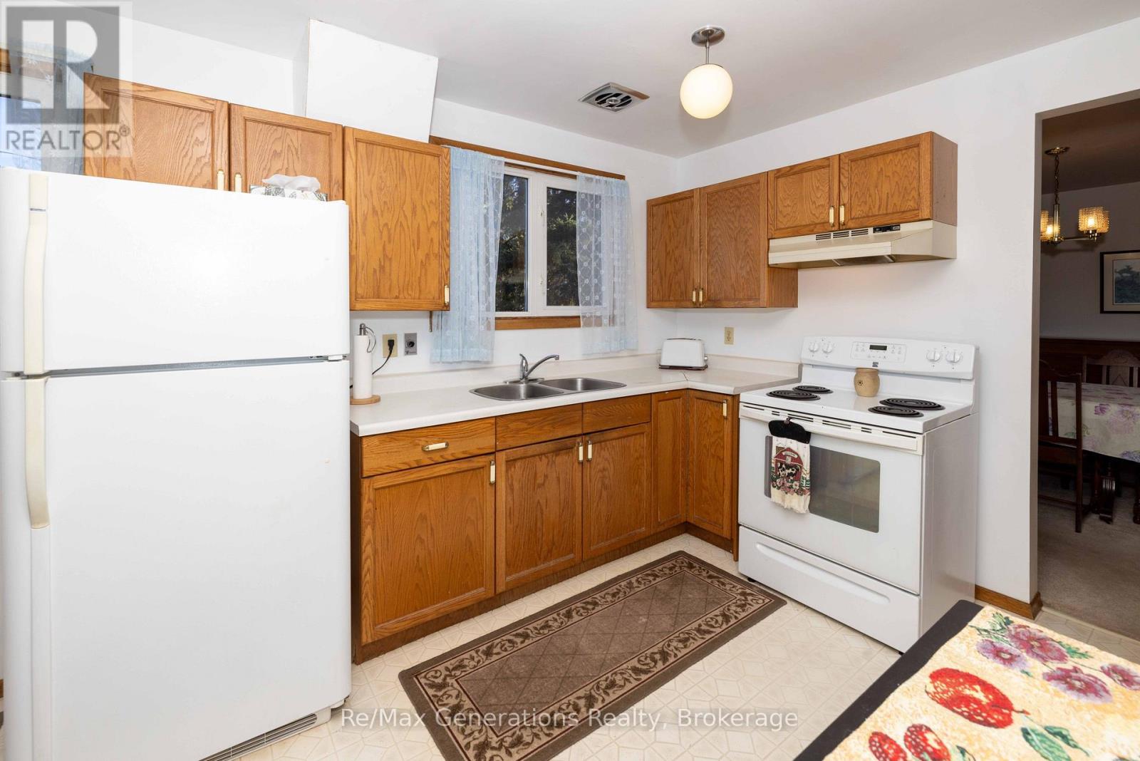 235 Maple Avenue, Thunder Bay, Ontario  P7B 4V6 - Photo 8 - X13810400