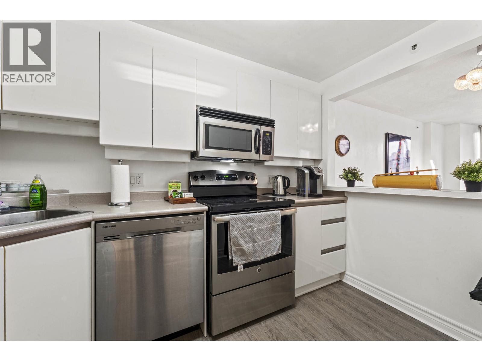 2102 930 Cambie Street, Vancouver, British Columbia  V6B 5X6 - Photo 5 - R3167692