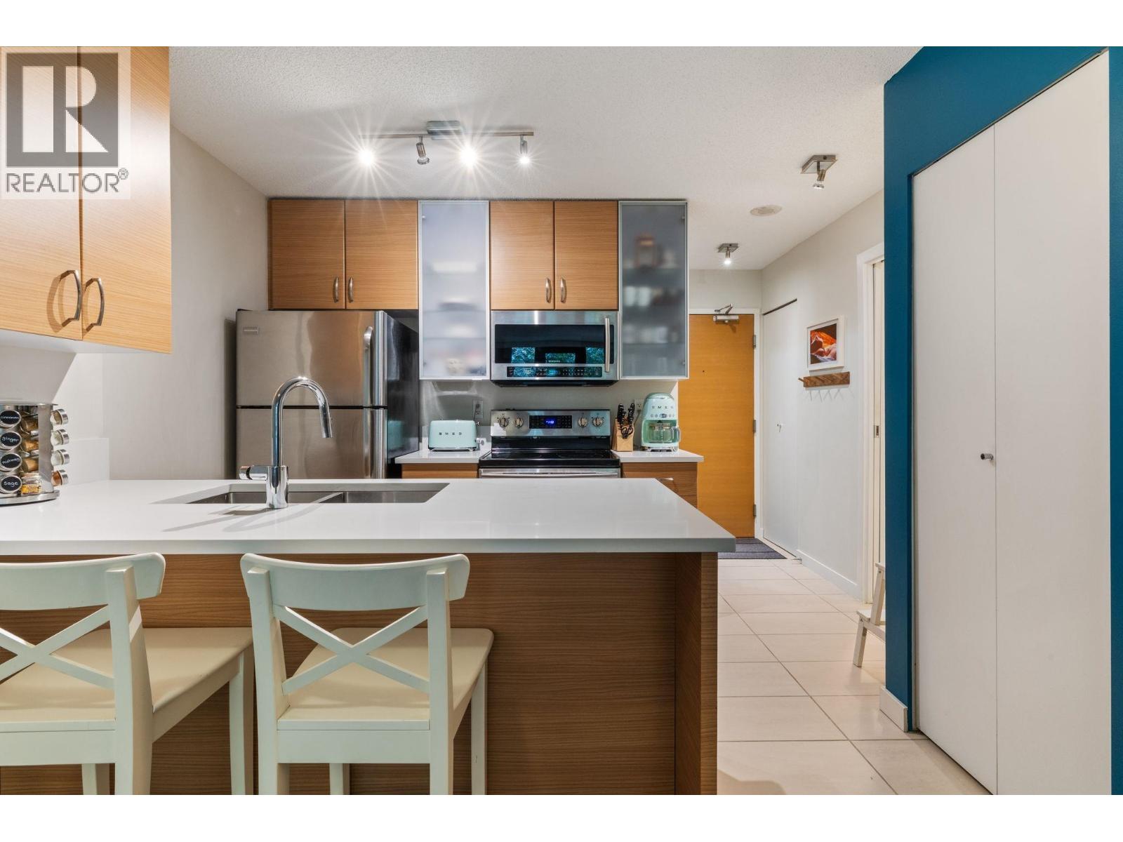 306 977 Mainland Street, Vancouver, British Columbia  V6B 1T2 - Photo 7 - R3167694