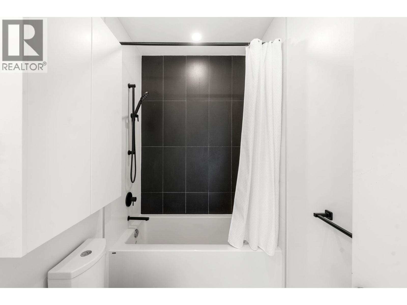 127 650 E 2nd Street, North Vancouver, British Columbia  V7L 1E3 - Photo 15 - R3167696