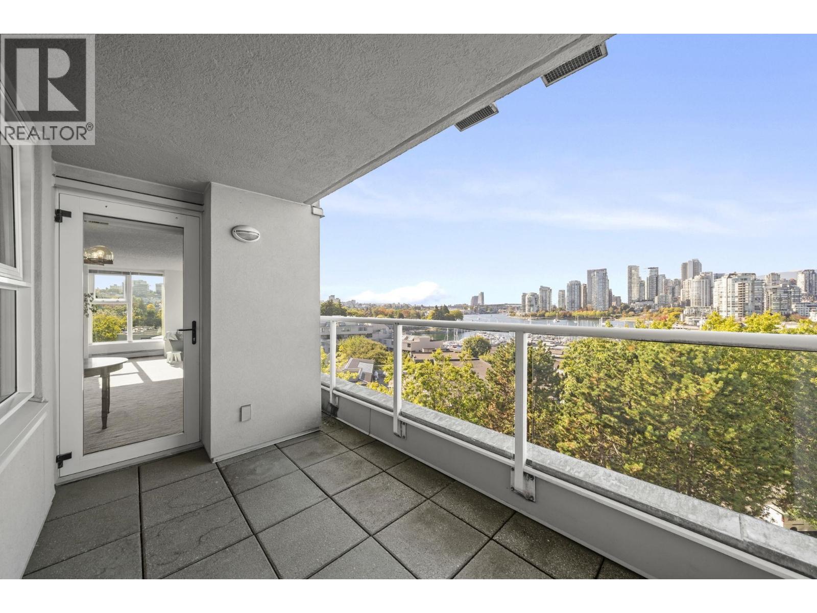 904 522 Moberly Road, Vancouver, British Columbia  V5Z 4G4 - Photo 5 - R3167713
