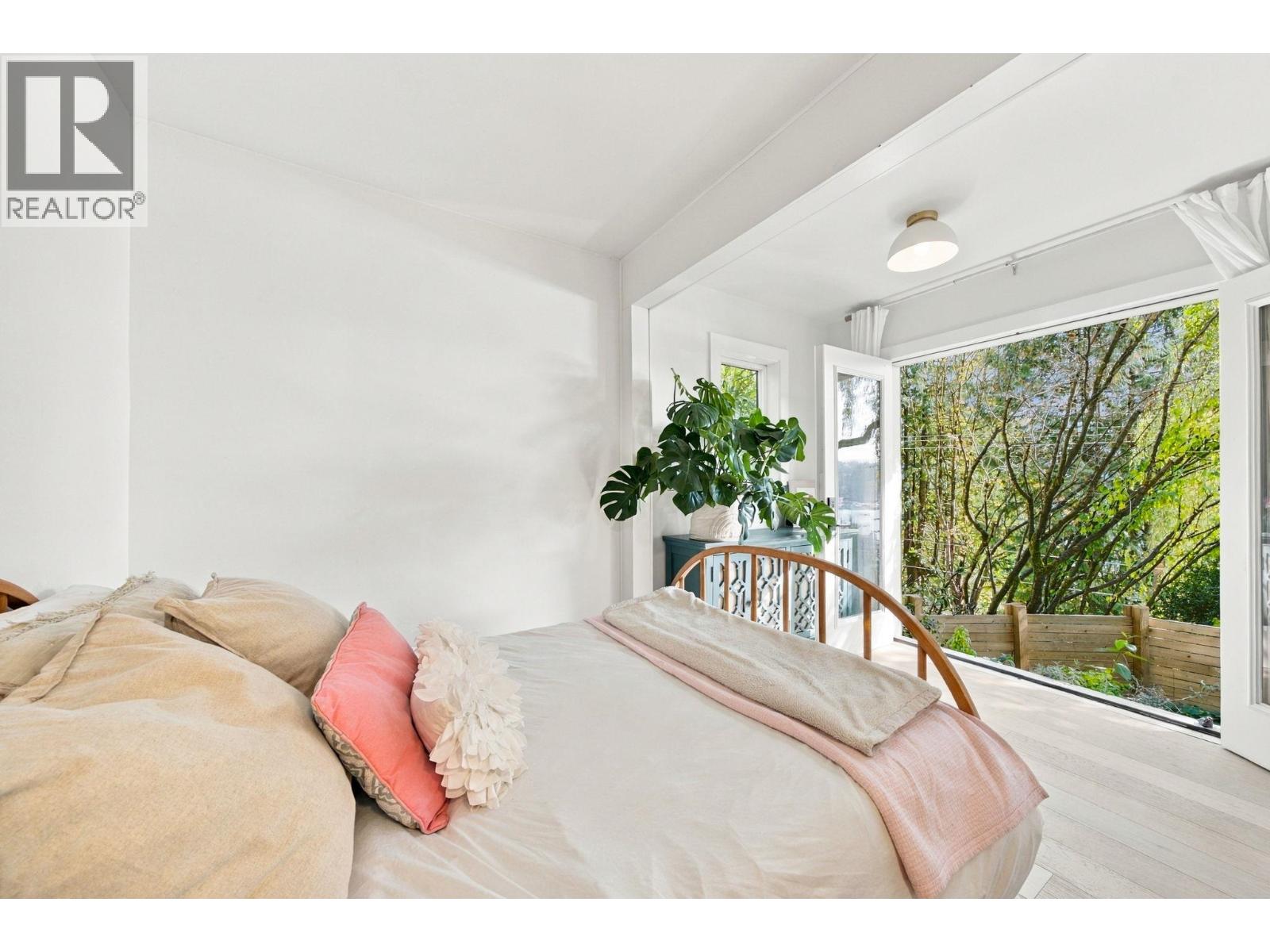 2787 Panorama Drive, North Vancouver, British Columbia  V7G 1V7 - Photo 16 - R3167706