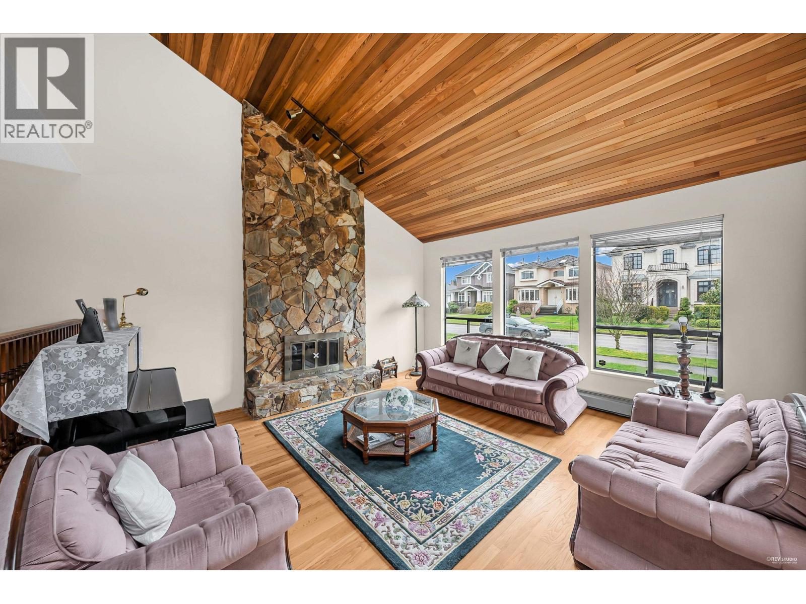 2843 W 22nd Avenue, Vancouver, British Columbia  V6L 1M7 - Photo 2 - R3167709