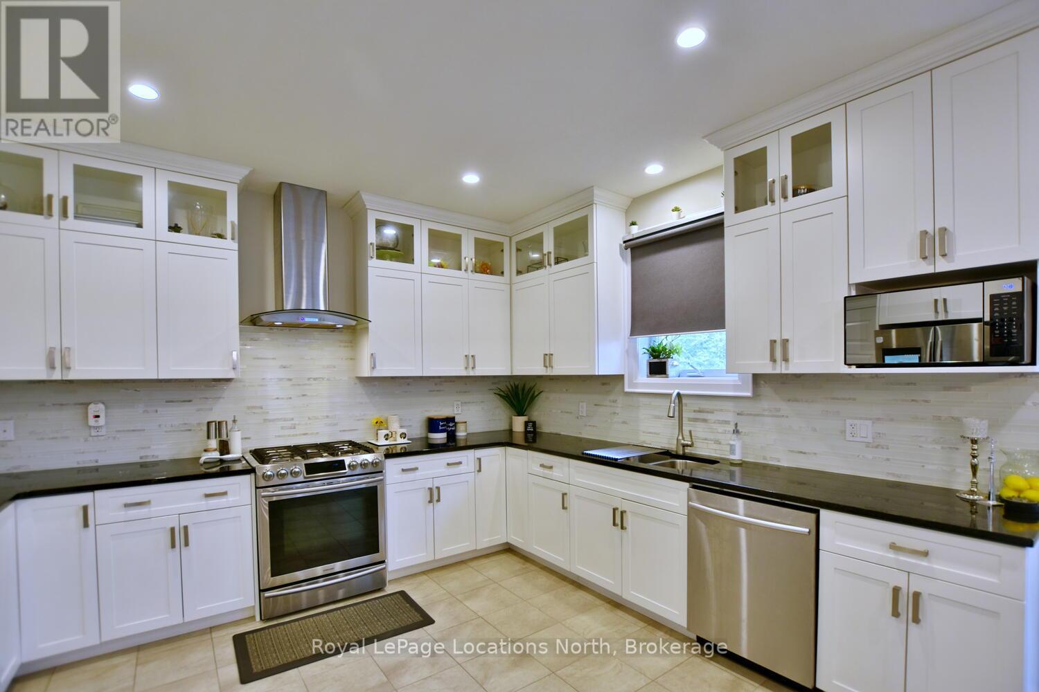 22 Portland Street, Collingwood, Ontario  L9Y 0W9 - Photo 20 - S13810462