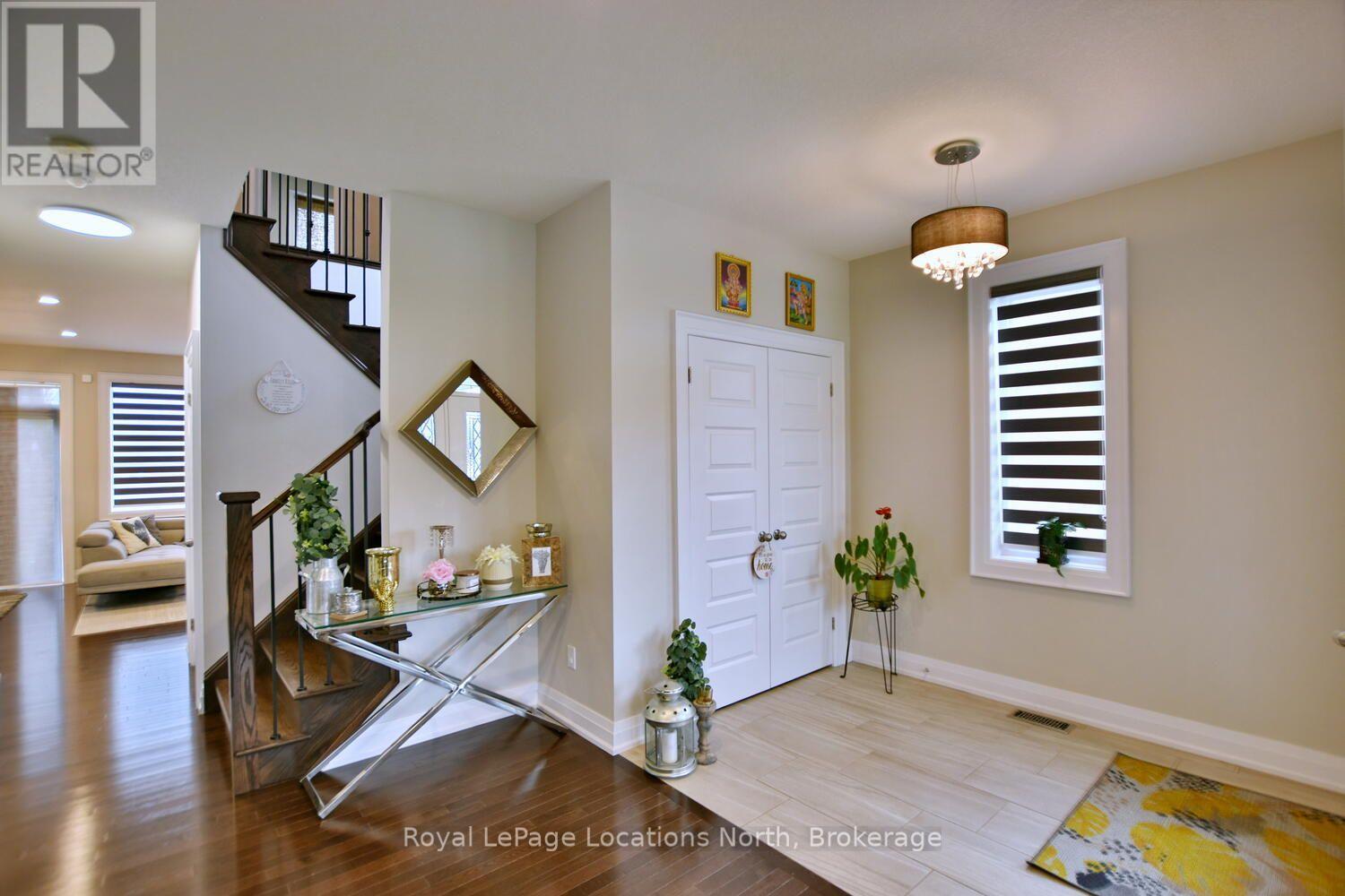 22 Portland Street, Collingwood, Ontario  L9Y 0W9 - Photo 4 - S13810462