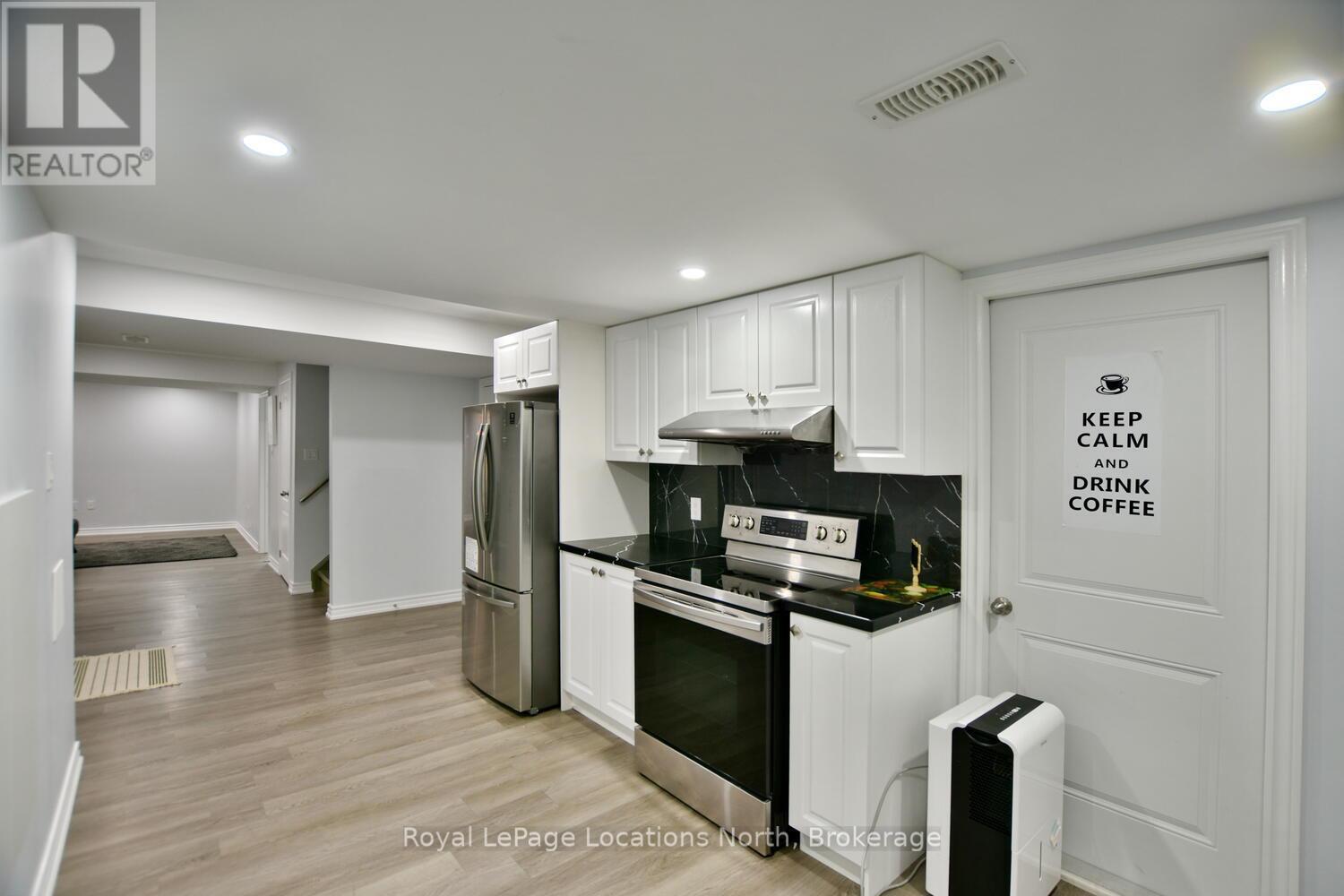 22 Portland Street, Collingwood, Ontario  L9Y 0W9 - Photo 43 - S13810462