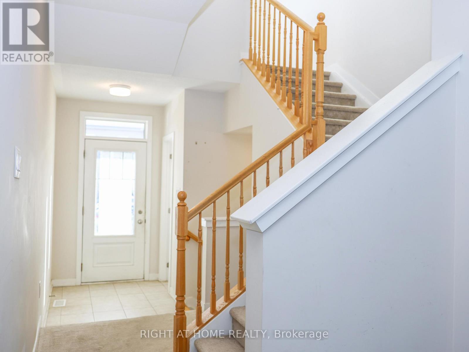 618 Allied Mews E, Ottawa, Ontario  K2S 3A2 - Photo 4 - X13685190