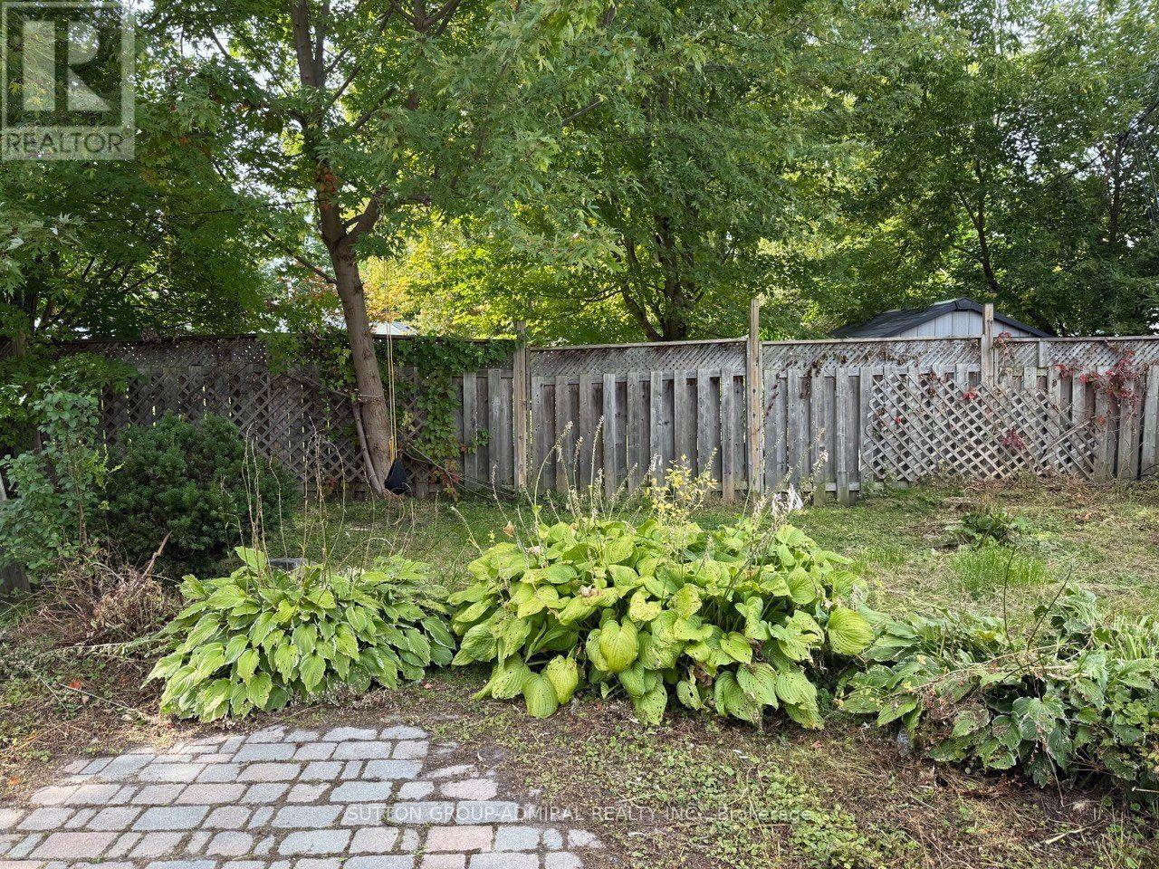284 Kenwood Avenue, Georgina, Ontario  L4P 2X5 - Photo 12 - N13737266