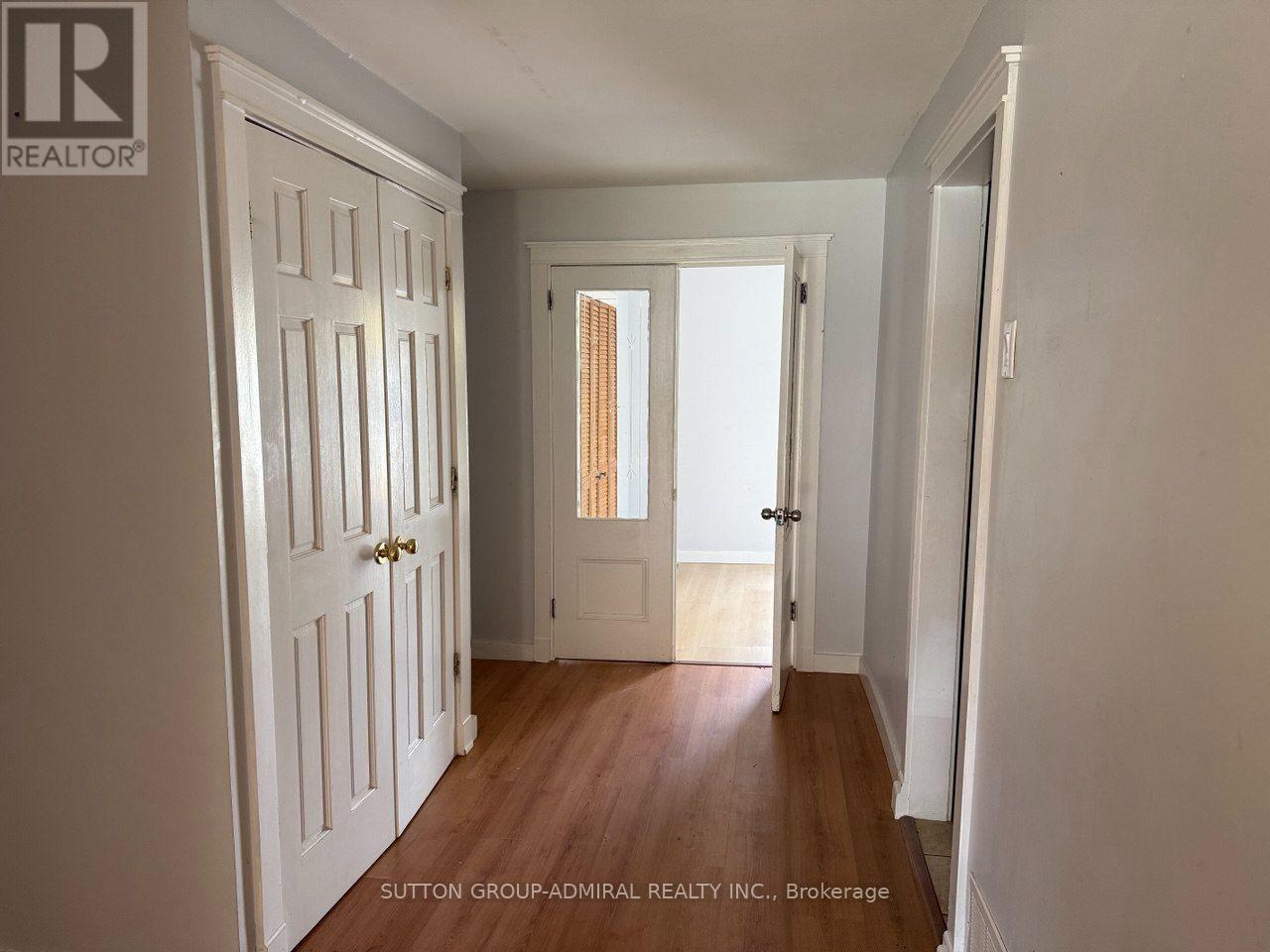 284 Kenwood Avenue, Georgina, Ontario  L4P 2X5 - Photo 3 - N13737266