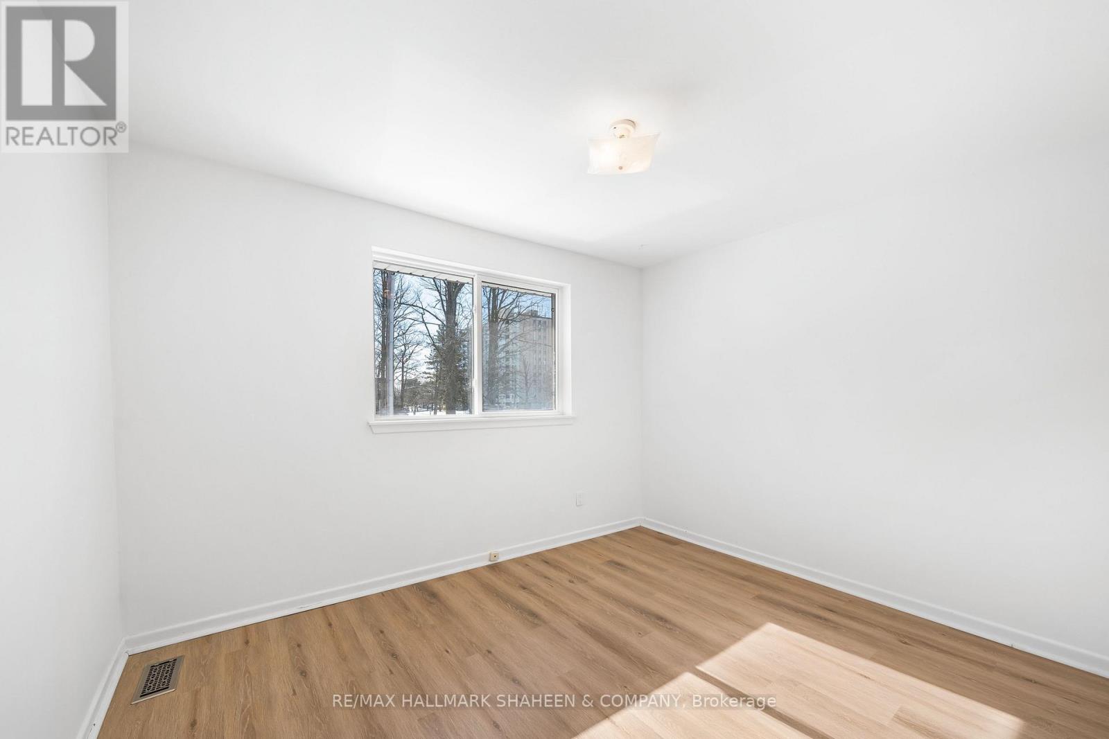 Main - 96 Rameau Drive, Toronto, Ontario  M2H 1T9 - Photo 18 - C13809110
