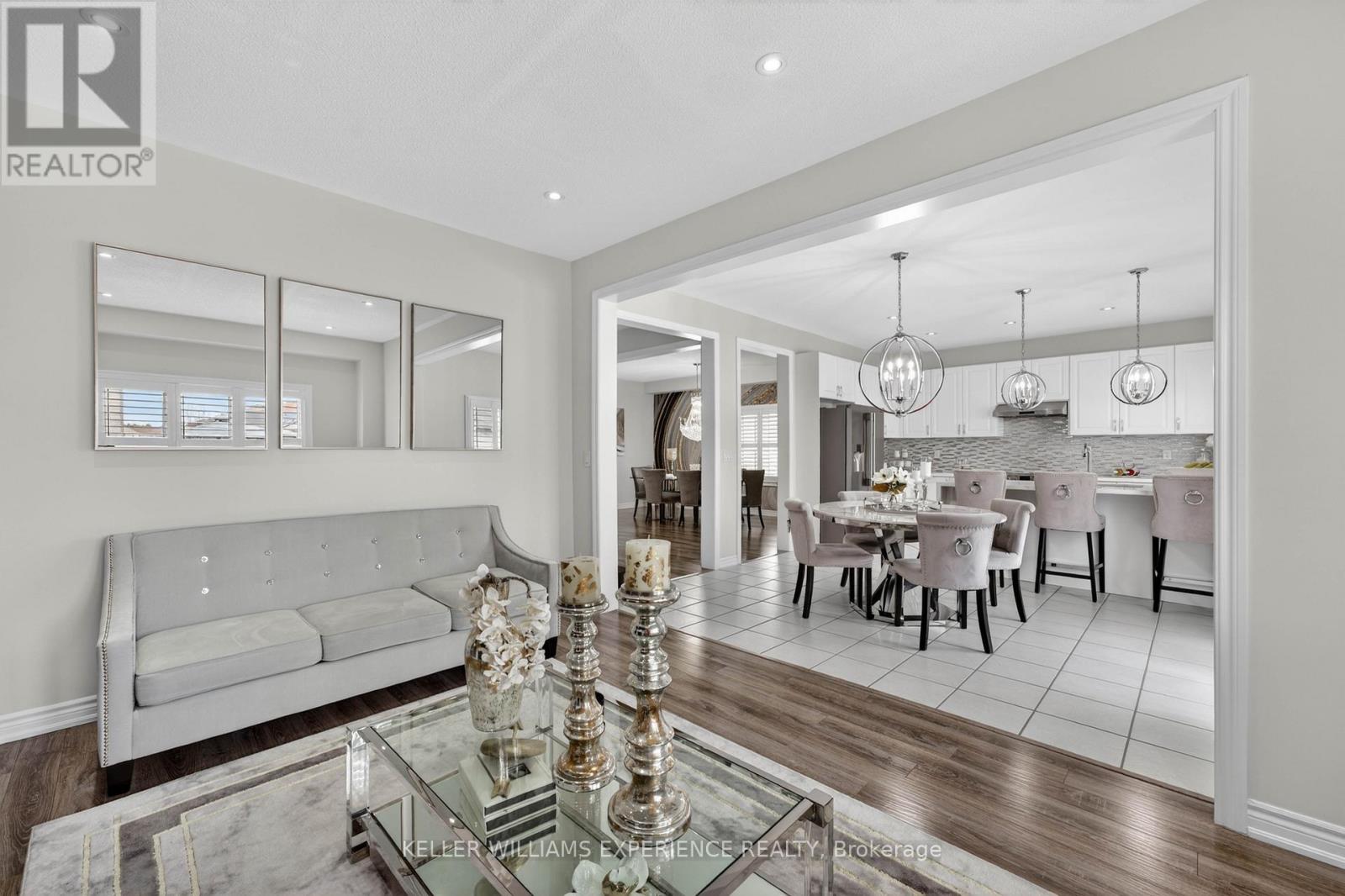 105 Decarolis Crescent, Essa, Ontario L3W 0B4 - Photo 17 - N13759486