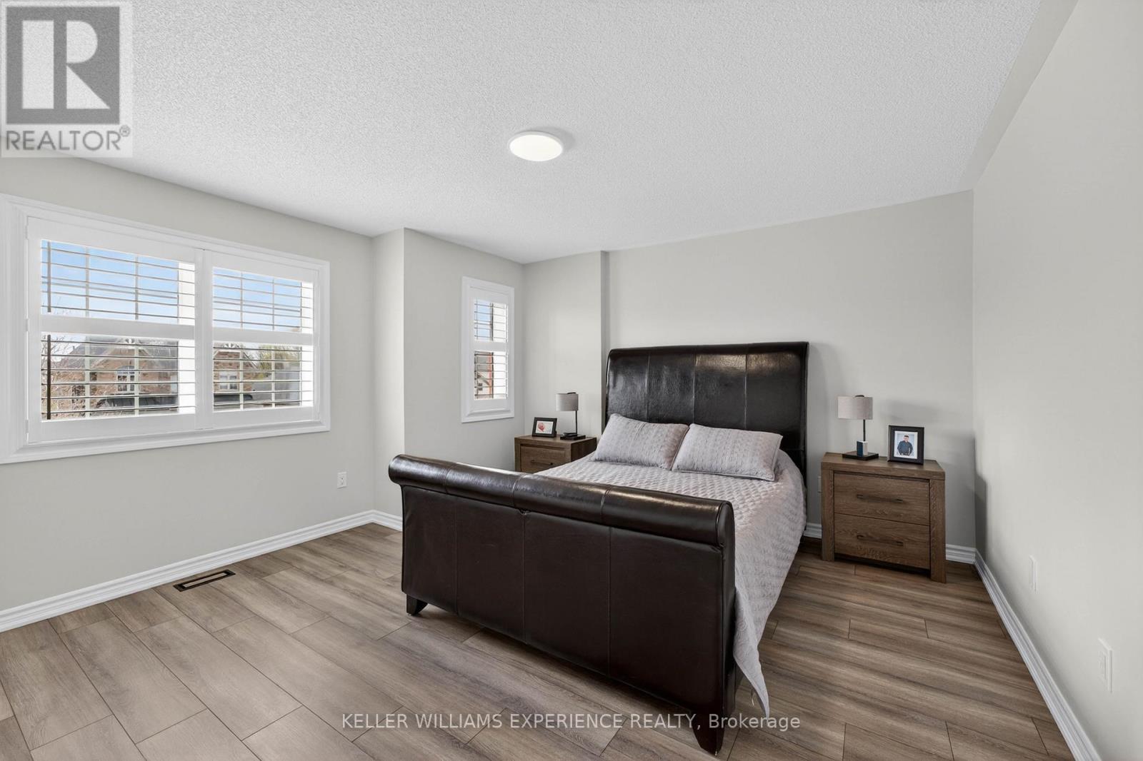 105 Decarolis Crescent, Essa, Ontario L3W 0B4 - Photo 22 - N13759486