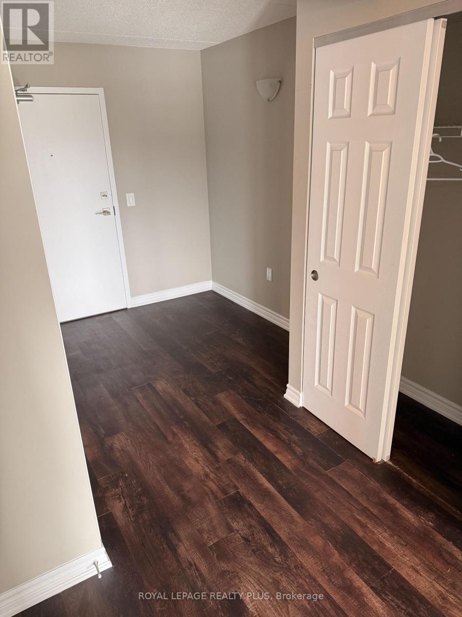 708 - 716 Main Street E, Milton, Ontario  L9T 3P6 - Photo 6 - W13129600