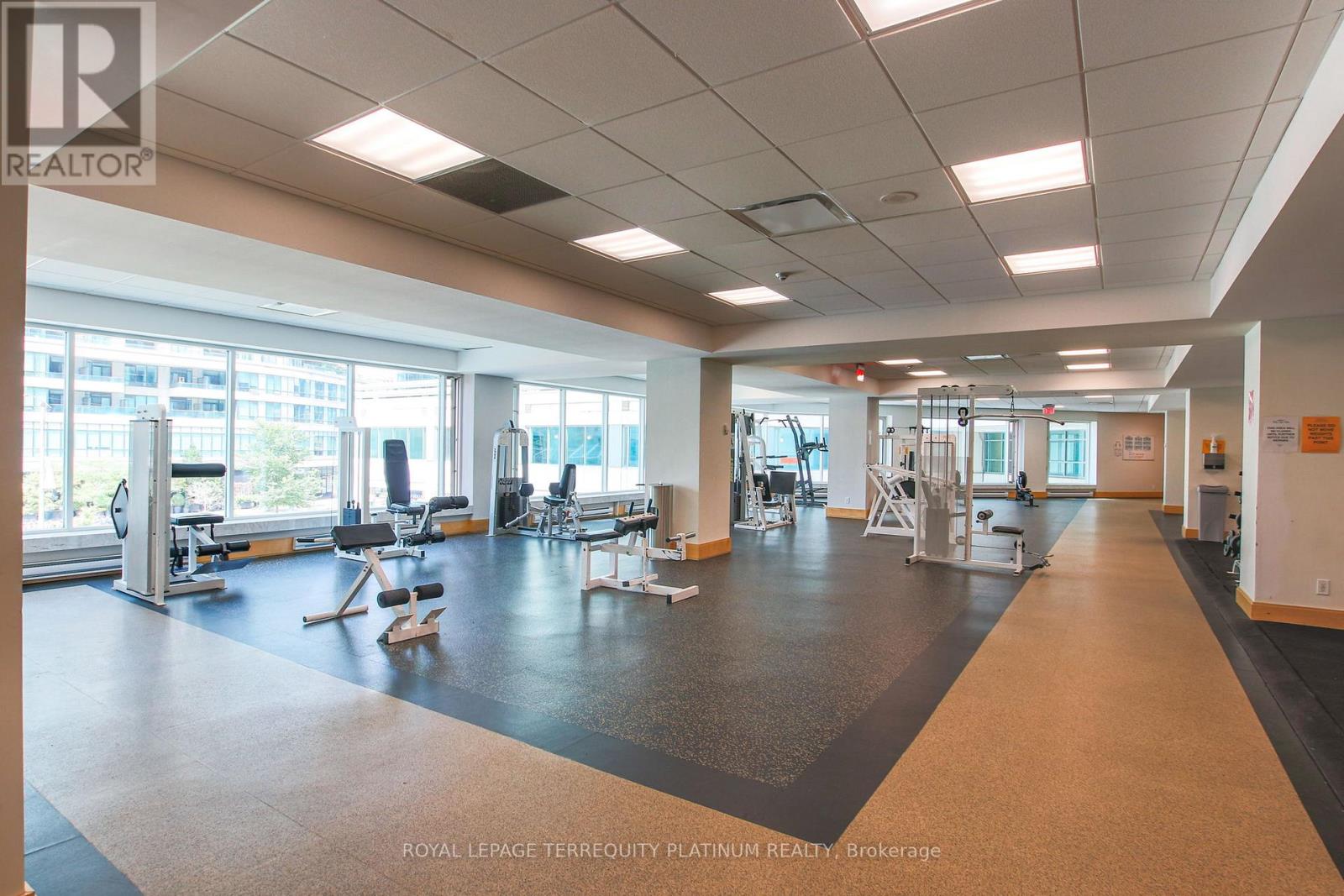 2409 - 10 Yonge Street, Toronto, Ontario  M5E 1R4 - Photo 20 - C13810412