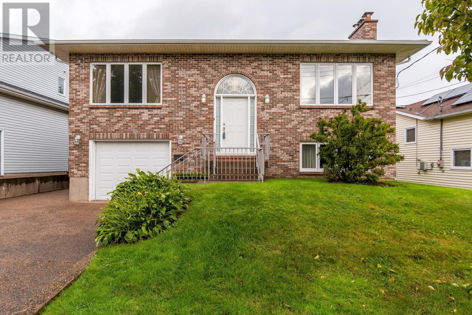 3 Keystone Court, Fairview, Nova Scotia  B3N 3B3 - Photo 2 - 202623919