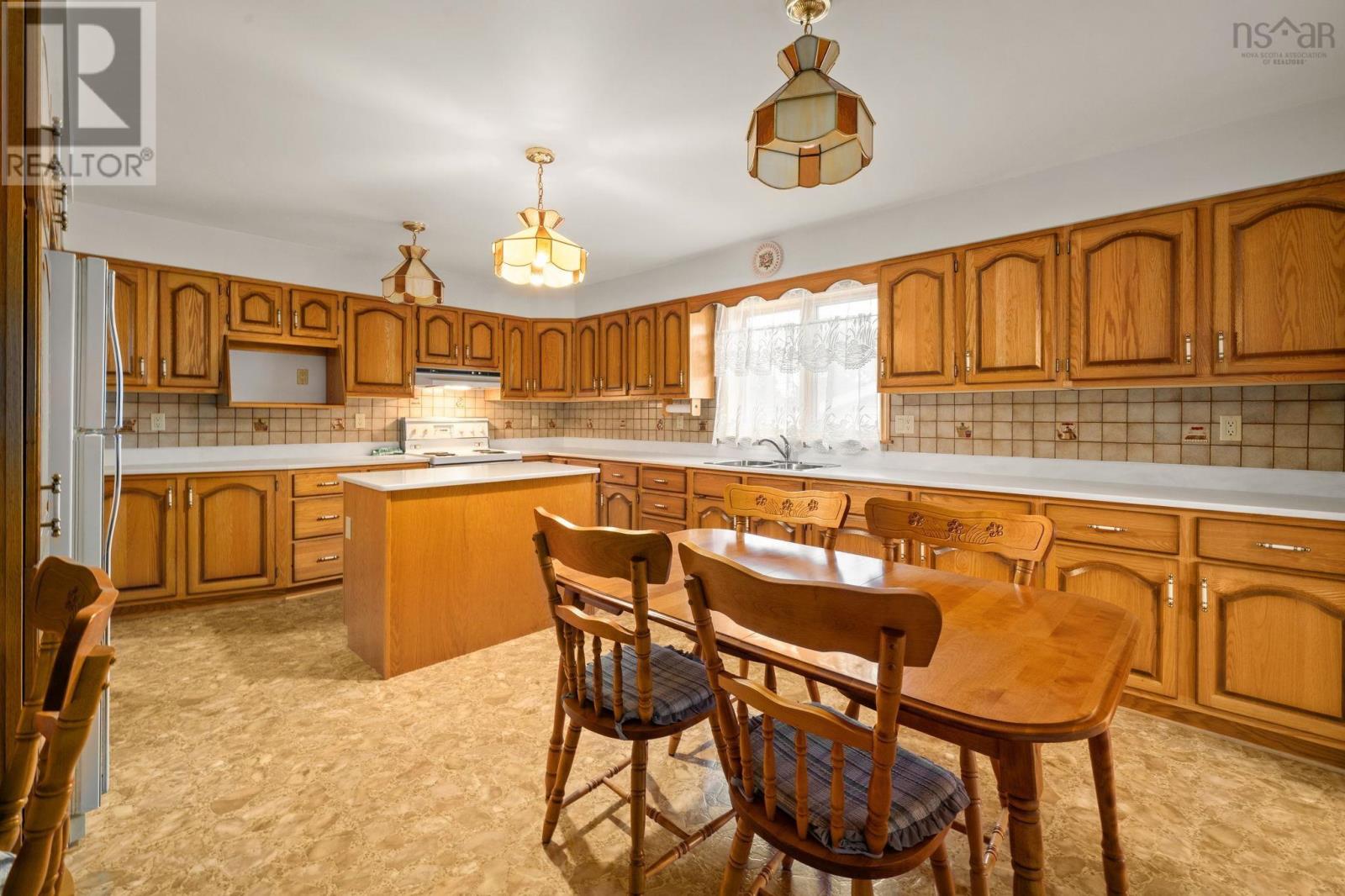 3 Keystone Court, Fairview, Nova Scotia  B3N 3B3 - Photo 10 - 202623919
