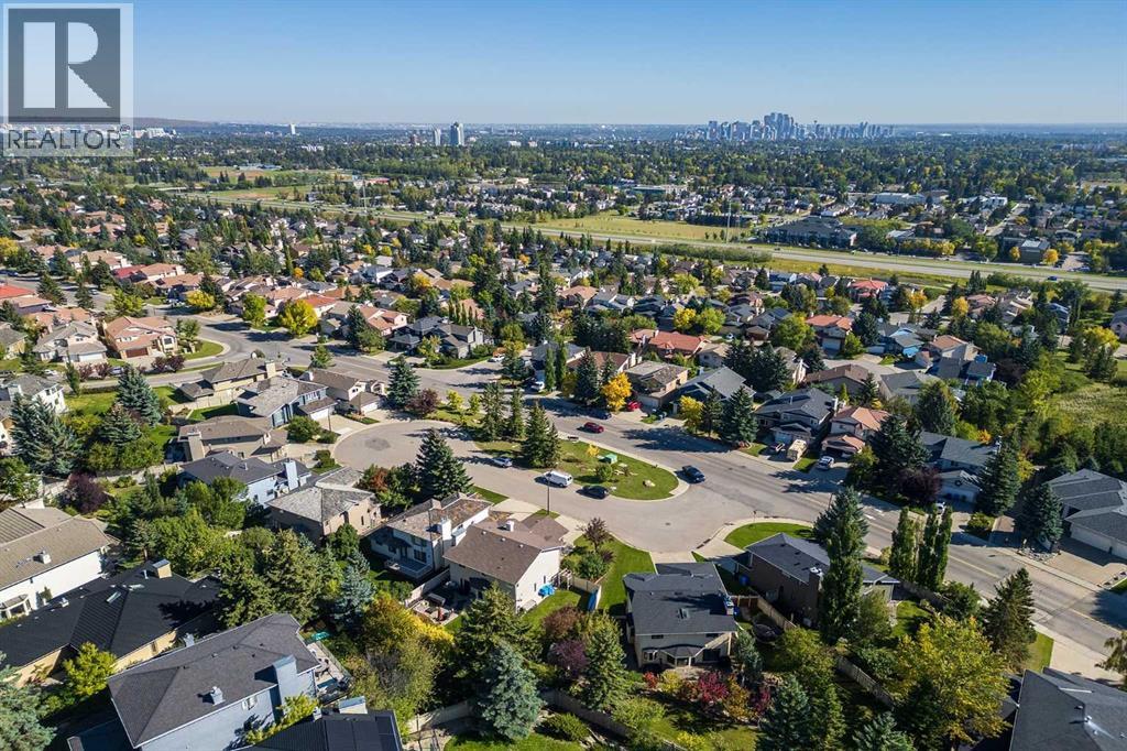 11 Sienna Hills Place SW, Calgary, Alberta  T3H 2W1 - Photo 50 - A2340366