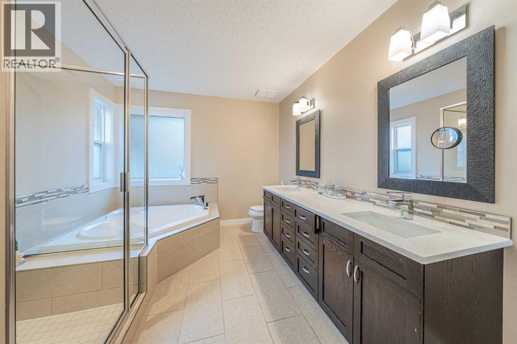 11 Sienna Hills Place SW, Calgary, Alberta  T3H 2W1 - Photo 34 - A2340366