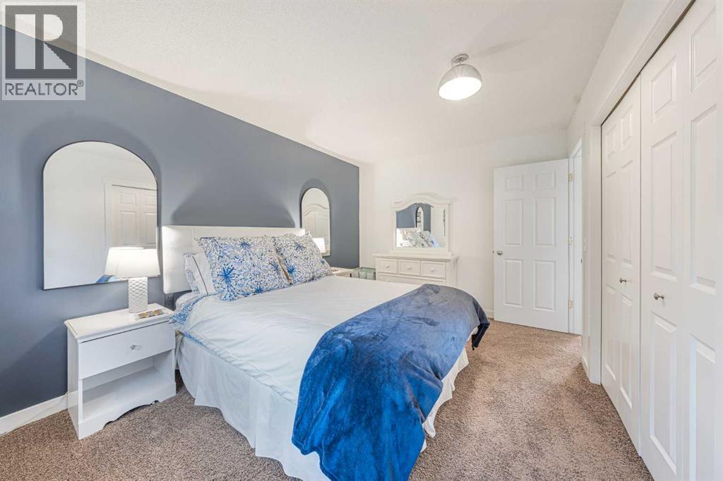 11 Sienna Hills Place SW, Calgary, Alberta  T3H 2W1 - Photo 29 - A2340366