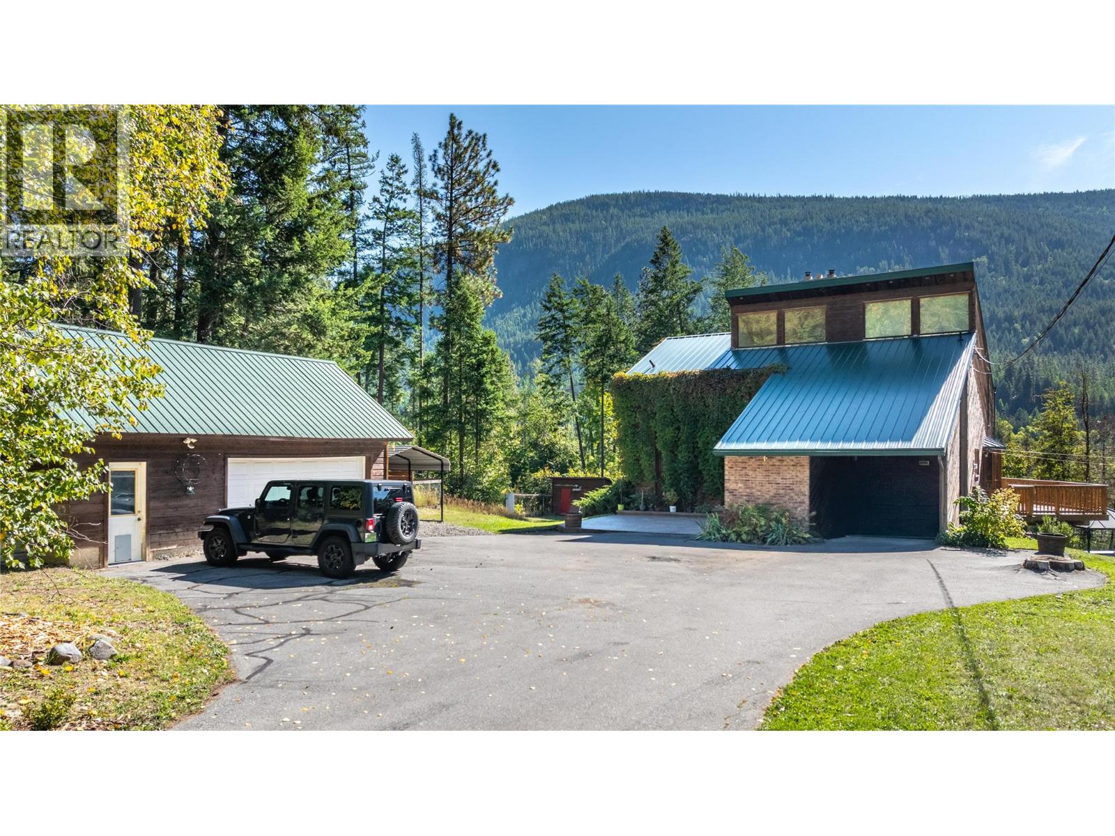4681 GOAT RIVER  N Road, Arrow Creek, British Columbia