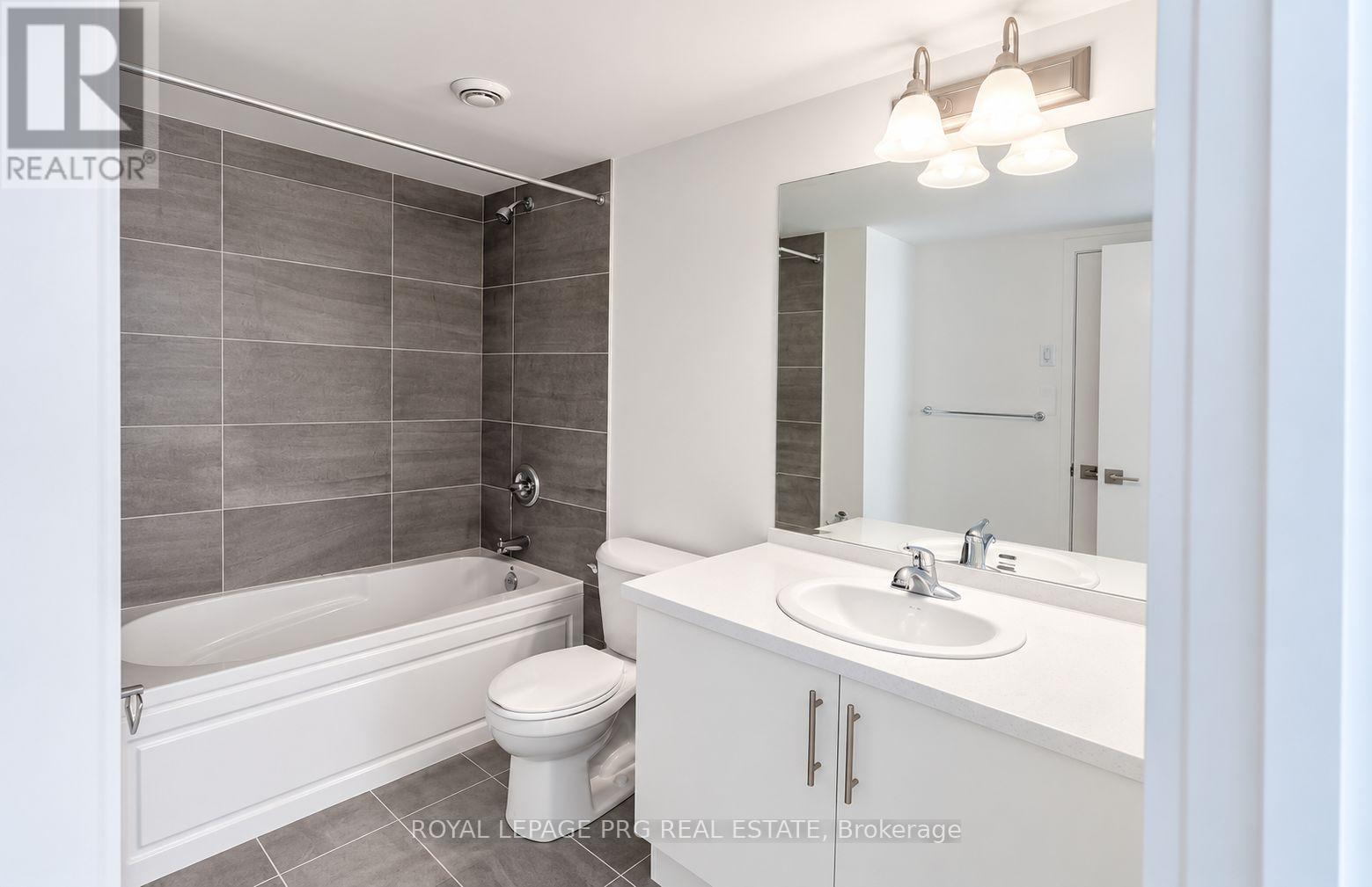 16 - 25 Romilly Avenue, Brampton, Ontario  L7A 0A7 - Photo 6 - W13765526