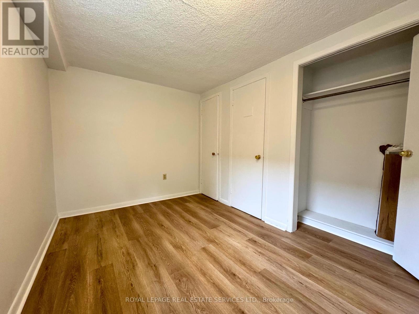 Basement Apartment - 20 Park Boulevard, Toronto, Ontario  M8W 1G7 - Photo 8 - W13766838