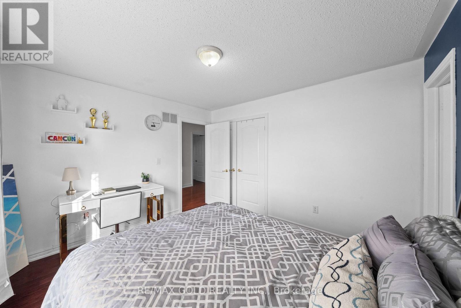 29 Royal Links Circle, Brampton, Ontario  L6P 2Z9 - Photo 23 - W13809574