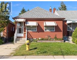 48 MOULD AVENUE, Toronto, Ontario