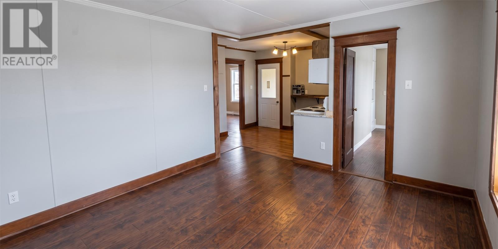 7 Bown Street, Bell Island, Newfoundland & Labrador  A0A 4H0 - Photo 10 - 1302826