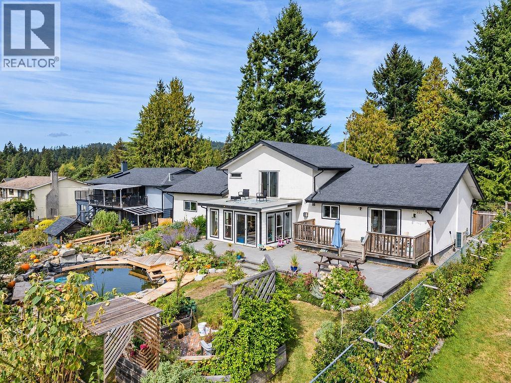 6447 Samron Road, Sechelt, British Columbia  V7Z 0M8 - Photo 32 - R3165546