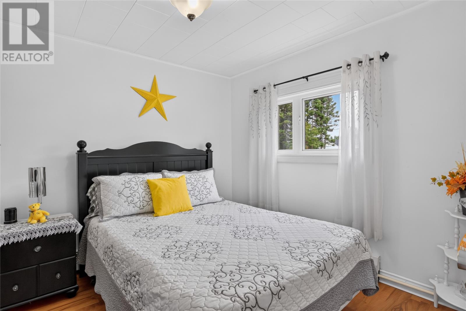 12 Riverside Road W, Glovertown — photo 18