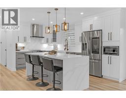 4236 LONGMOOR Drive, Burlington, Ontario