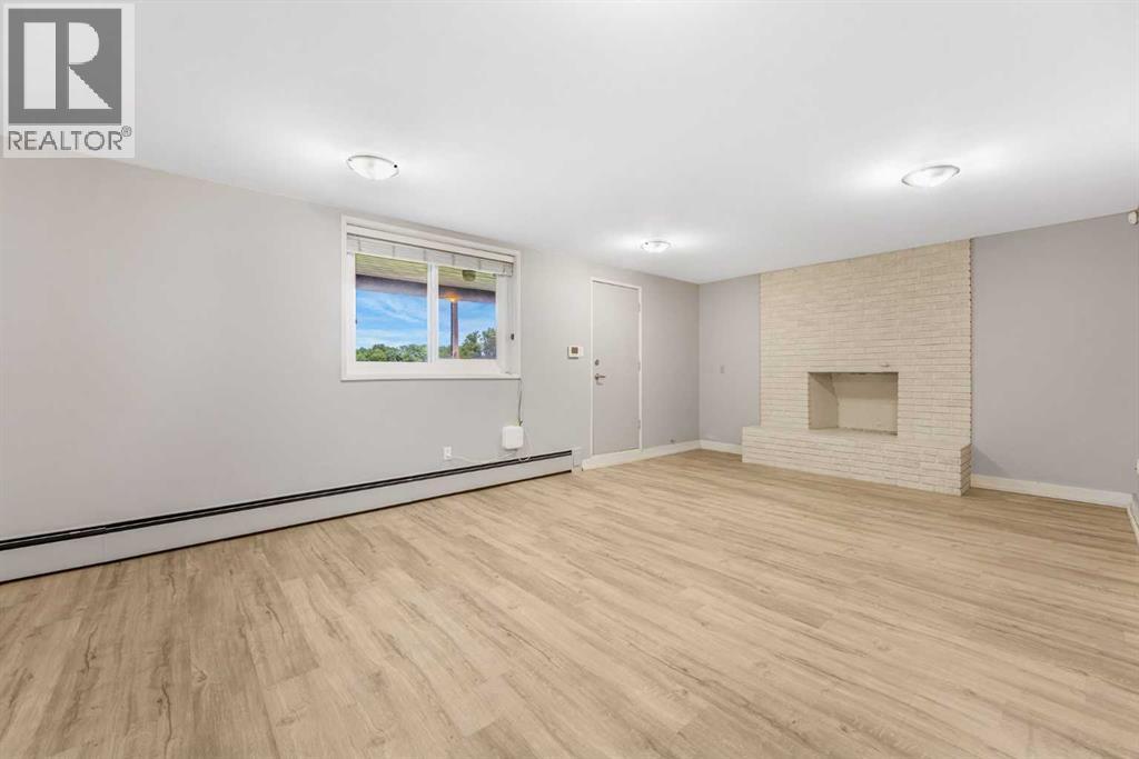2404 Sovereign Crescent SW, Calgary, Alberta  T3C 3M2 - Photo 39 - A2344942