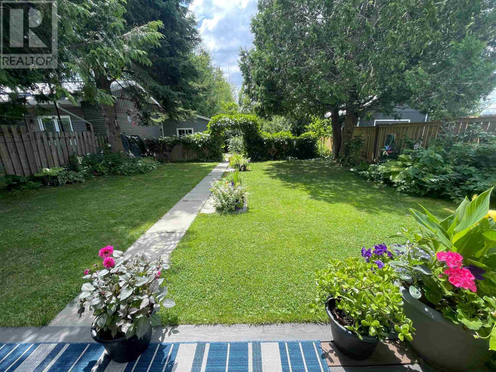 23 Pearson DR photo 6