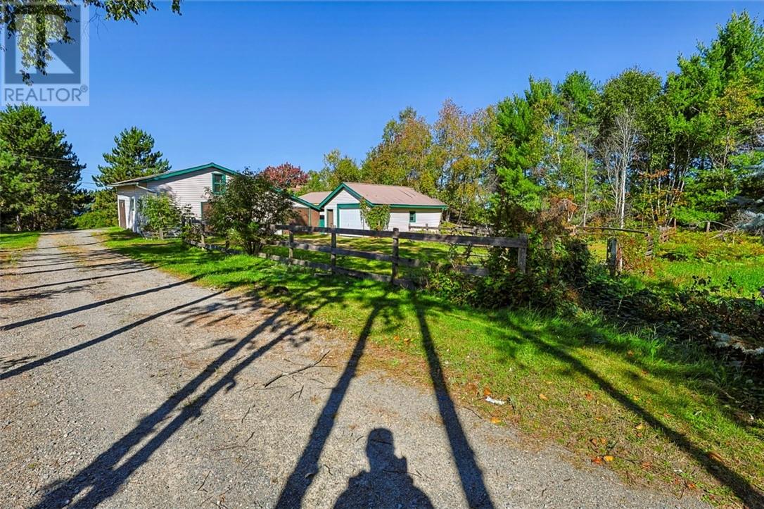 56 Silverbirch Crescent, Skead, Ontario  P0M 2Y0 - Photo 11 - 2130412