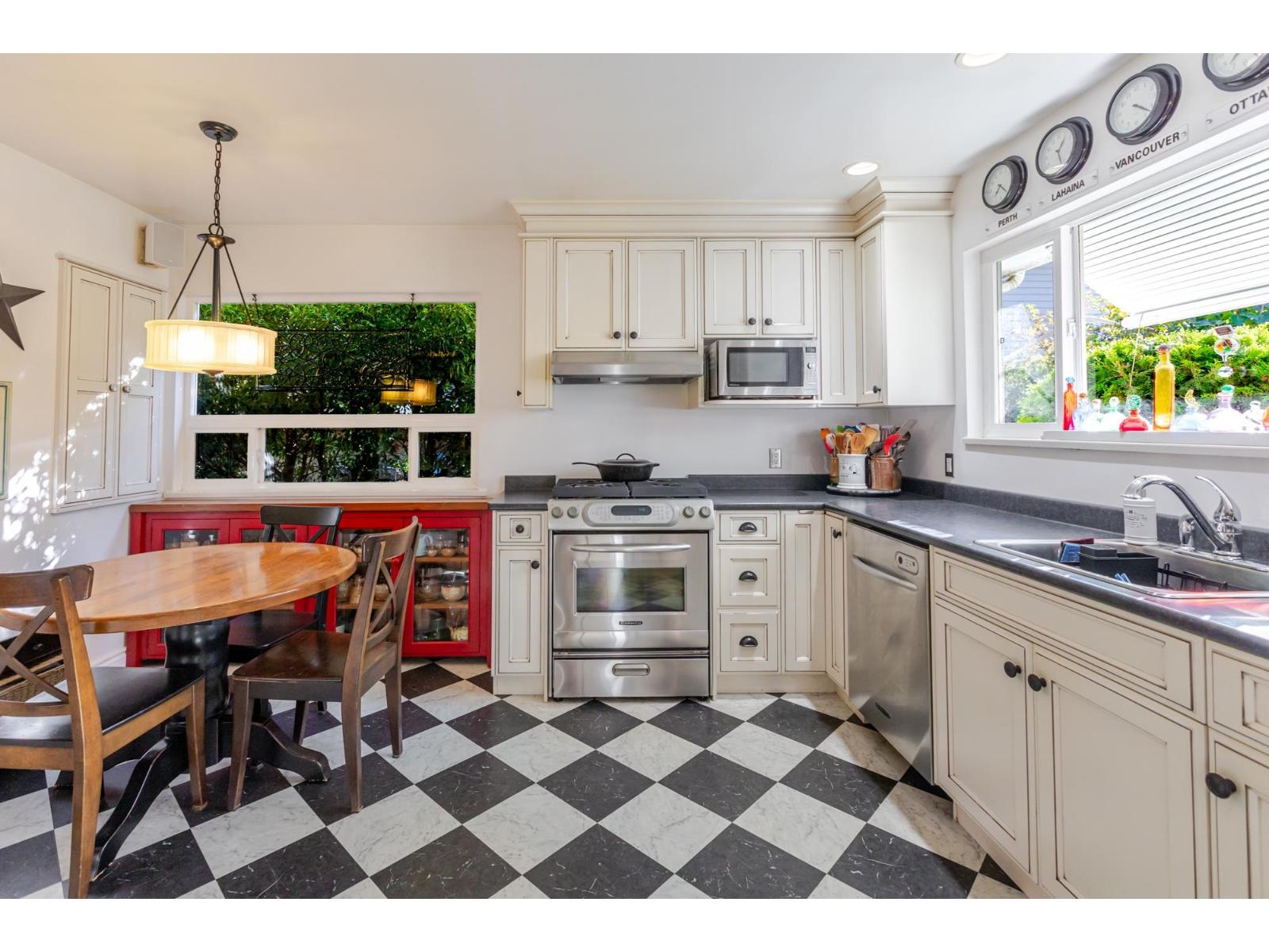 8625 144a Street, Surrey, British Columbia  V3S 2Y1 - Photo 12 - R3166237