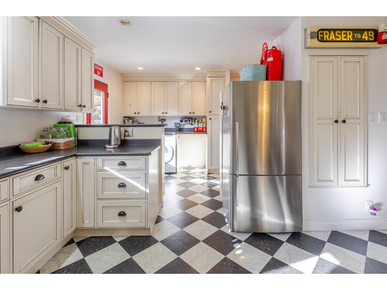 8625 144a Street, Surrey, British Columbia  V3S 2Y1 - Photo 17 - R3166237