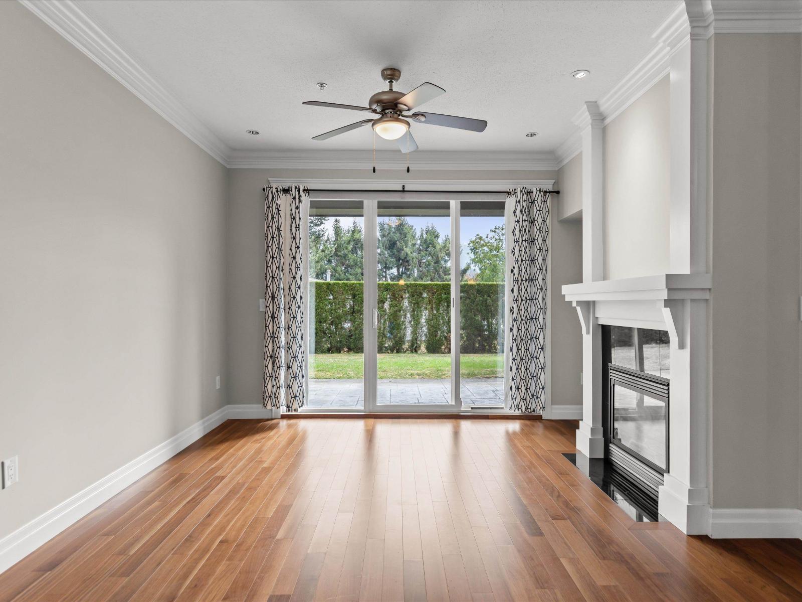 103c 45595 Tamihi Way, Garrison Crossing, Chilliwack, British Columbia  V2R 0G3 - Photo 2 - R3166829