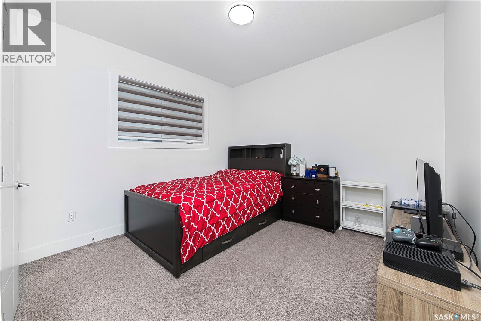 106 Kenaschuk Crescent, Saskatoon, Saskatchewan  S7W 0Y6 - Photo 25 - SK049021
