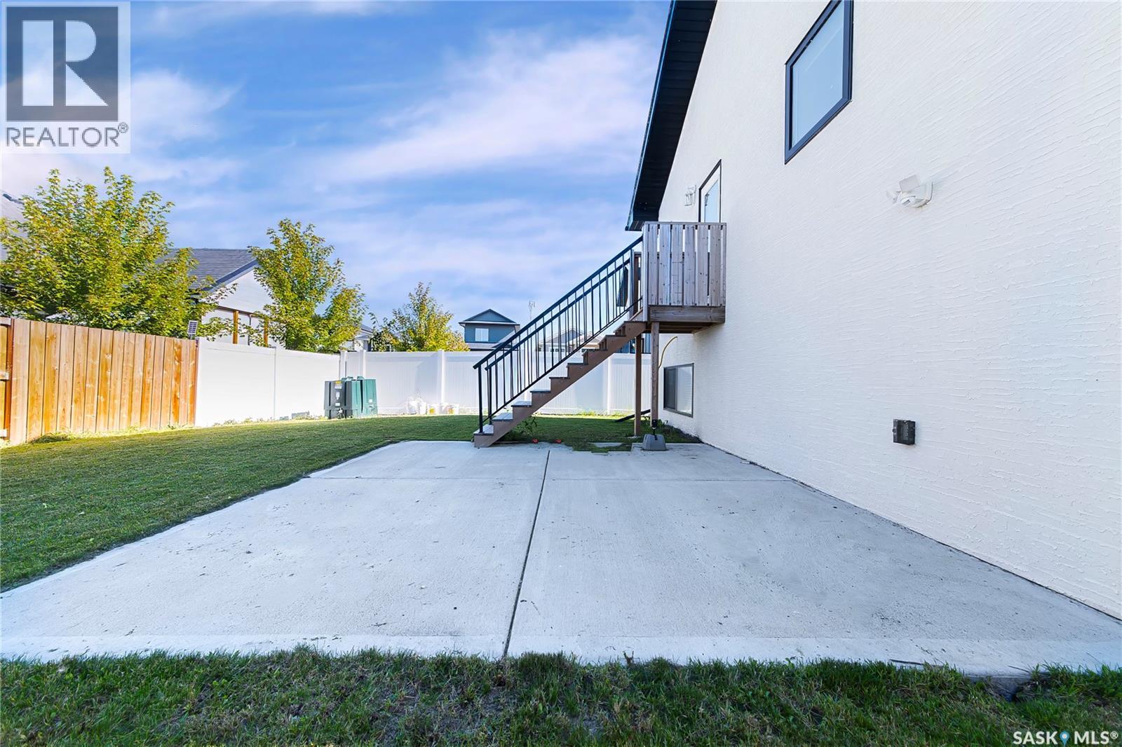 106 Kenaschuk Crescent, Saskatoon, Saskatchewan  S7W 0Y6 - Photo 47 - SK049021