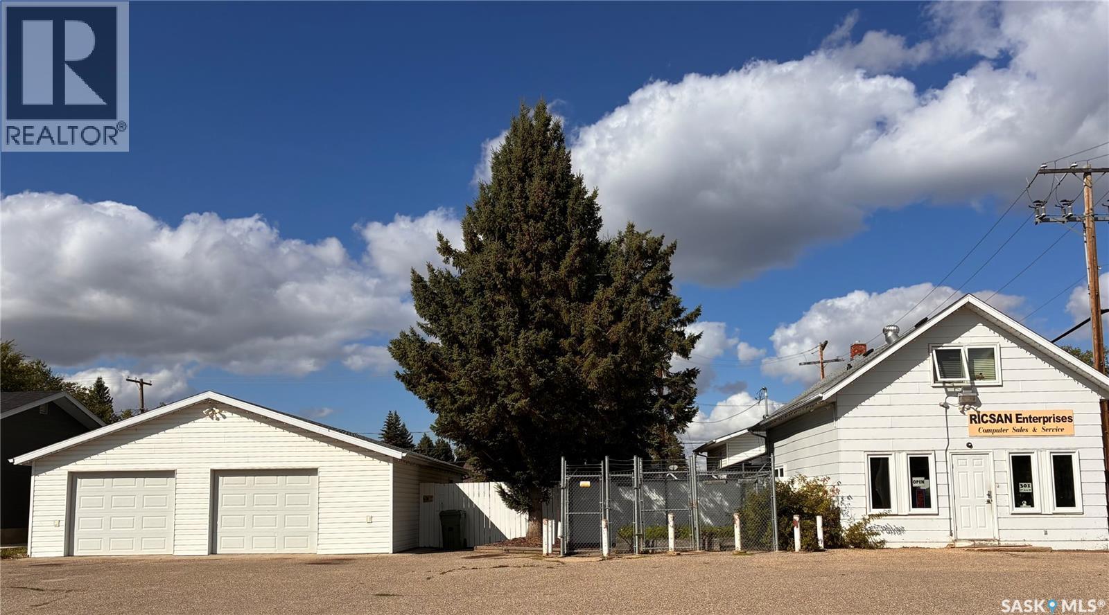 301 7th AVENUE W, nipawin, Saskatchewan