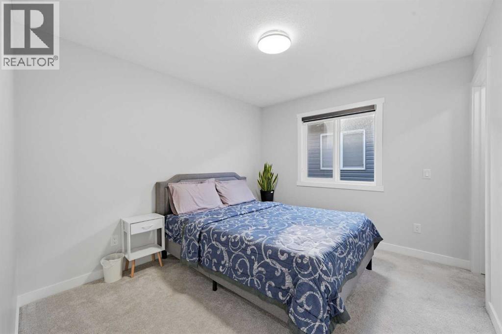965 Midtown Avenue SW, Airdrie, Alberta  T4B 3C5 - Photo 29 - A2342868