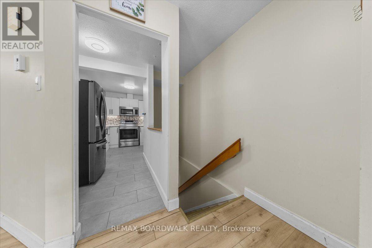 6 - 7 Timberview Way, Ottawa, Ontario K2H 9M5 - Photo 12 - X13810614