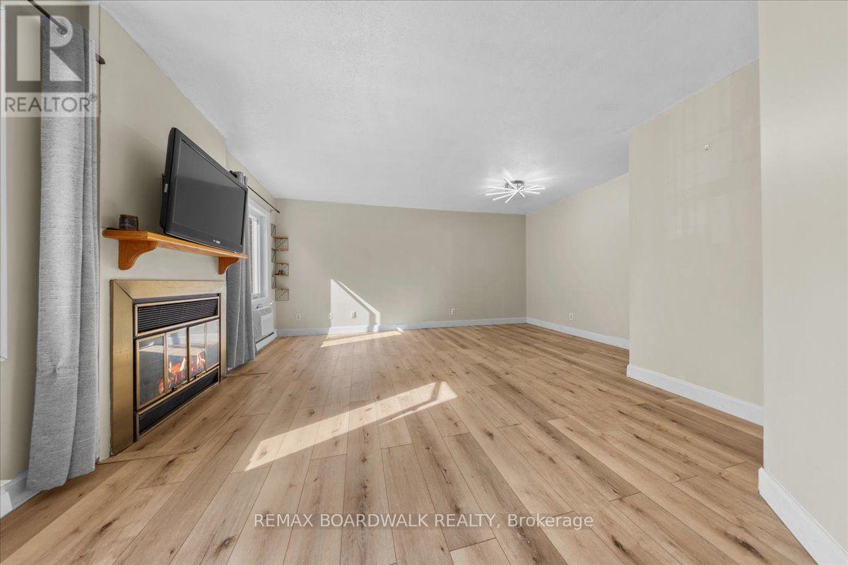 6 - 7 Timberview Way, Ottawa, Ontario K2H 9M5 - Photo 4 - X13810614