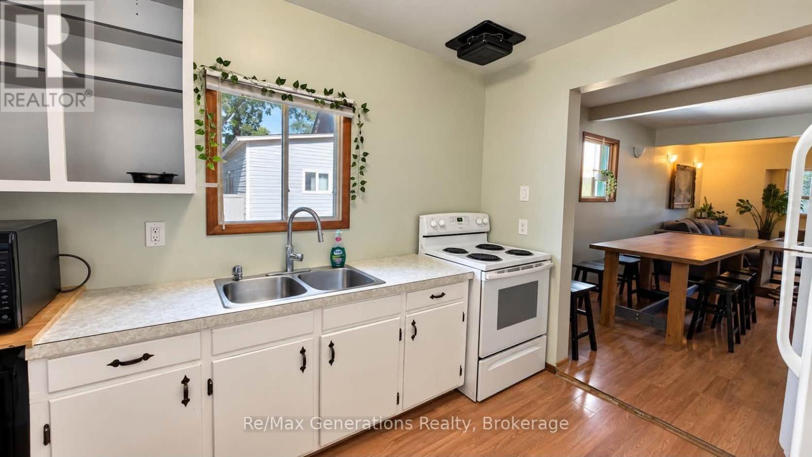 230 Secord Street, Thunder Bay, Ontario  P7B 3E5 - Photo 6 - X13810736
