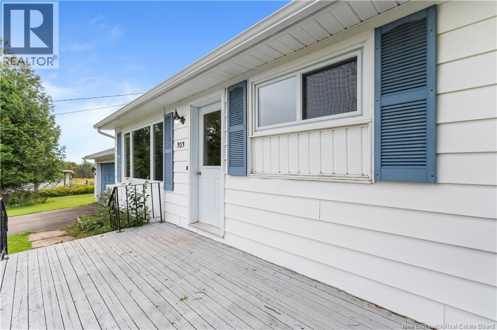 303 La Montain, Memramcook, New Brunswick  E4K 1A3 - Photo 24 - NB148213