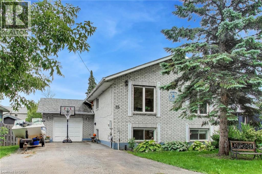 35 SHIRLEA Boulevard Keswick Ontario Canada L4P1L1