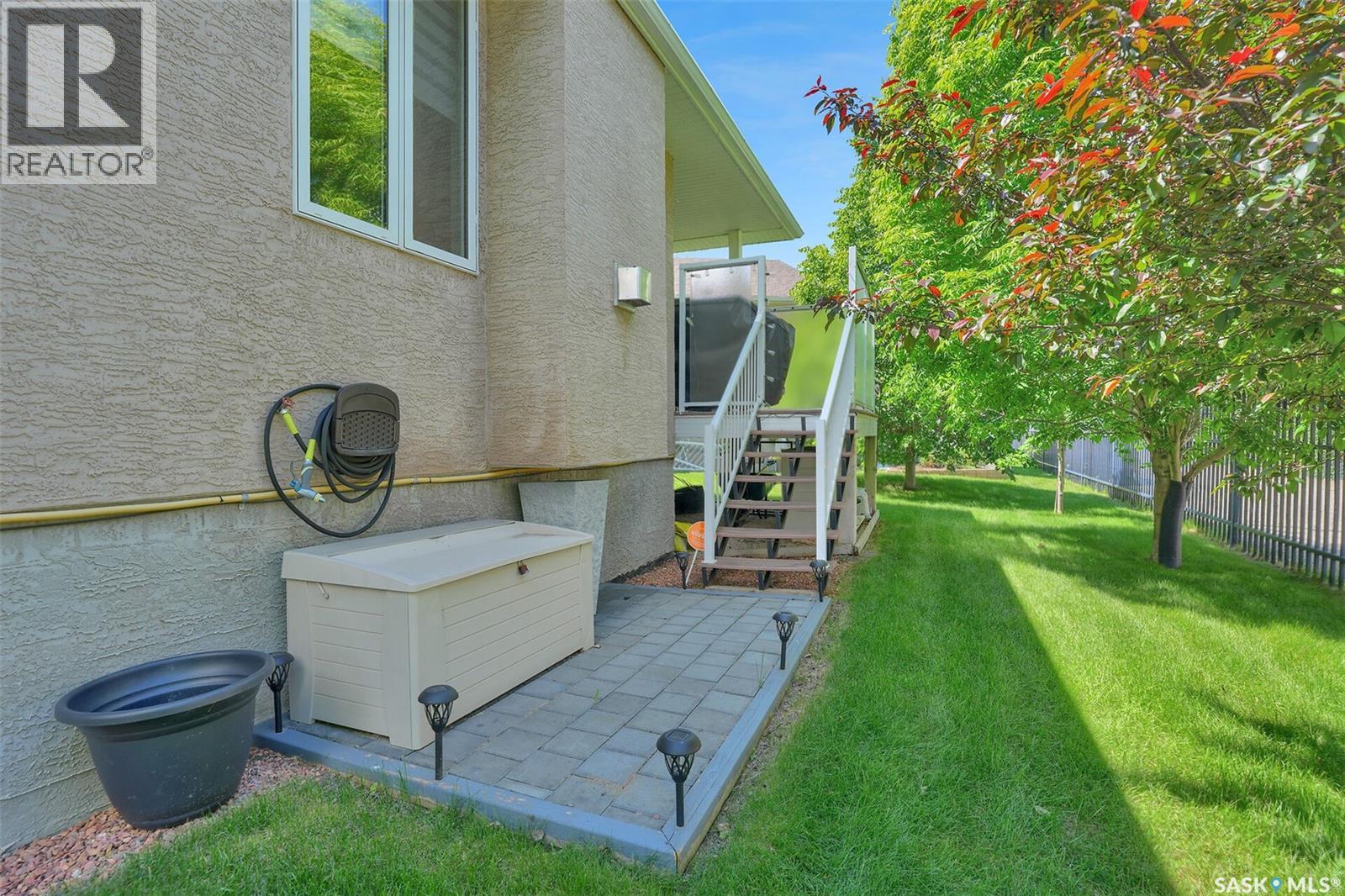 10220 Wascana Estates, Regina, Saskatchewan  S4V 3E5 - Photo 46 - SK040439