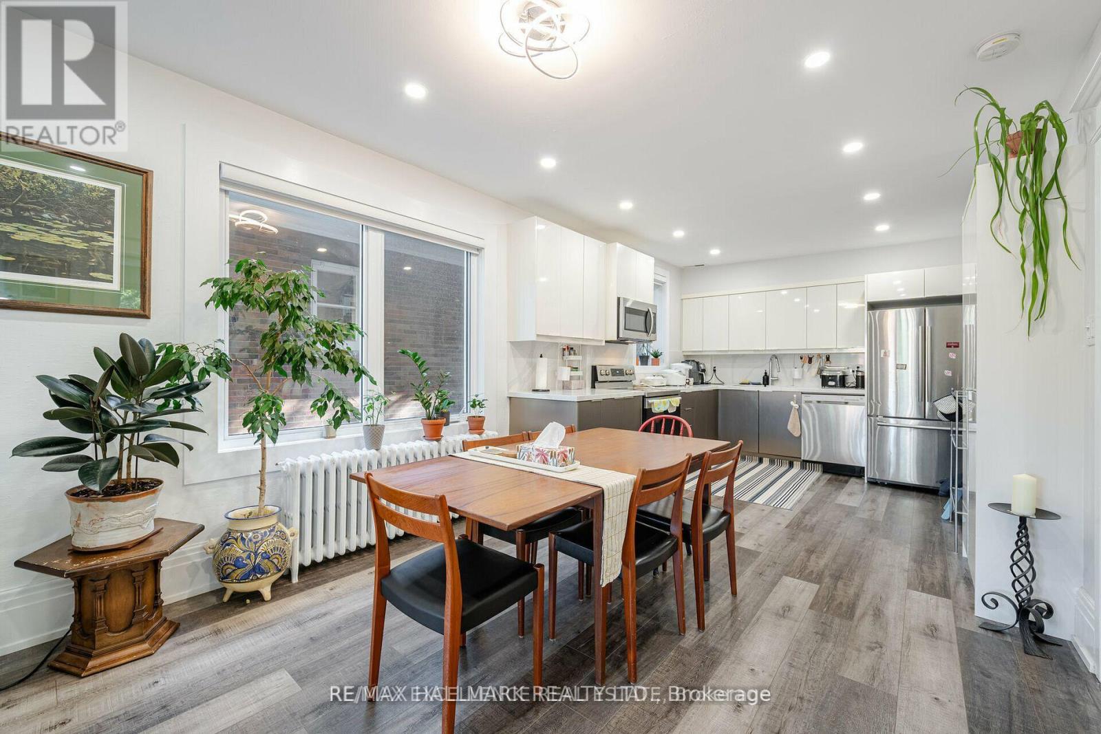 2nd Floor - 193 Heath Street W, Toronto, Ontario  M4V 1V3 - Photo 17 - C13810710