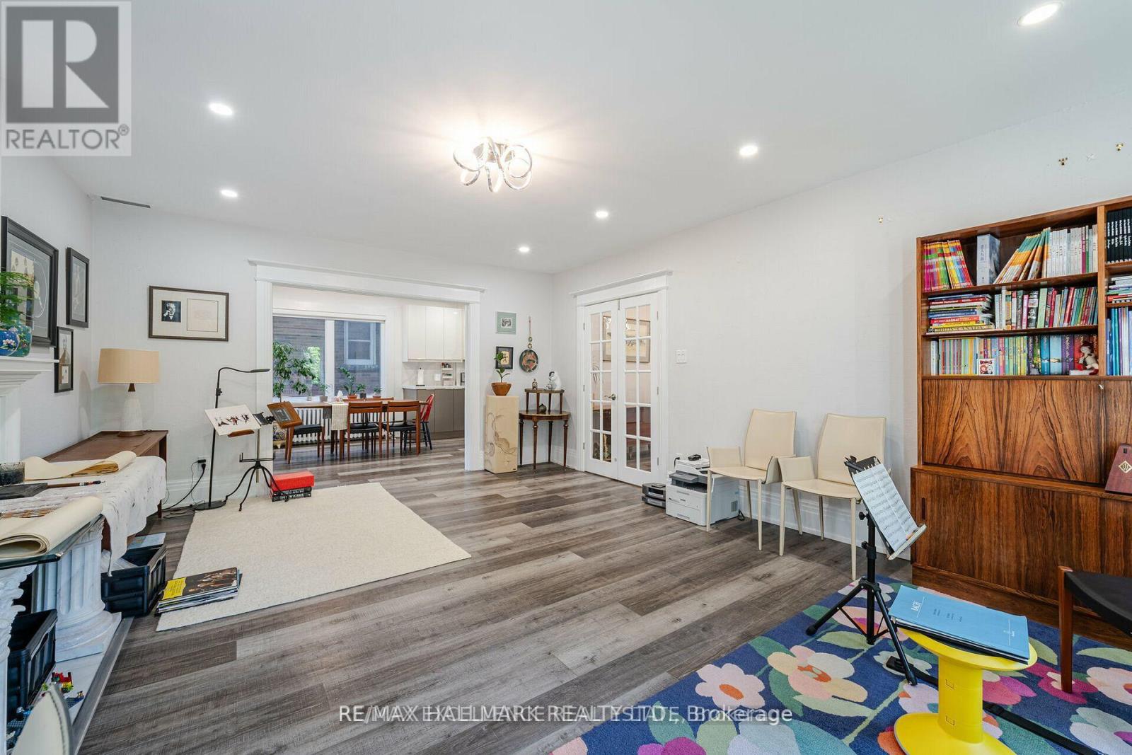 2nd Floor - 193 Heath Street W, Toronto, Ontario  M4V 1V3 - Photo 2 - C13810710